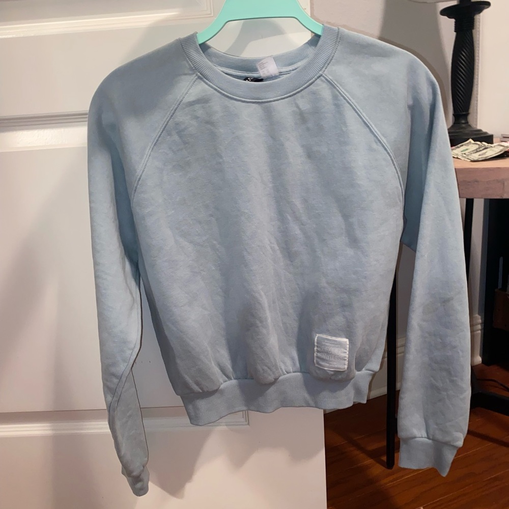 mint cropped crewneck